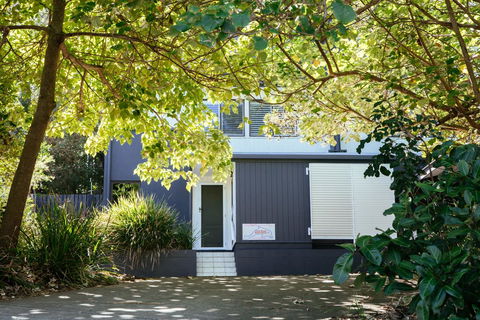 Point Break Beach House - New South Wales Tourism  1