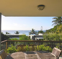 Cylinder Cove 1 - New South Wales Tourism 