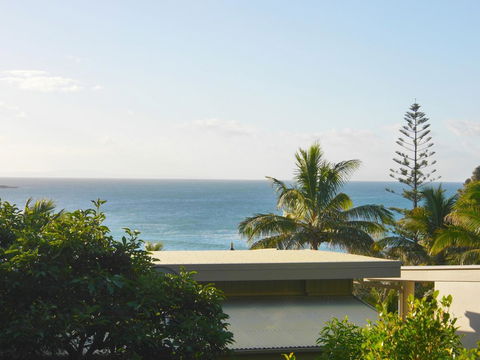 Cylinder Cove 1 - New South Wales Tourism  9