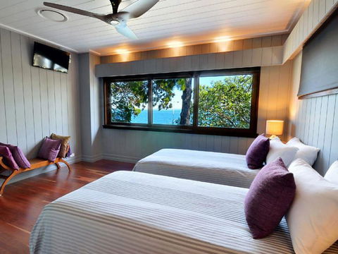 Dolphins At Sunset - New South Wales Tourism  7