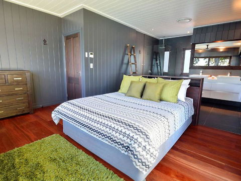 Dolphins At Sunset - New South Wales Tourism  8