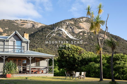 Mountain Seas Lodge - New South Wales Tourism  0