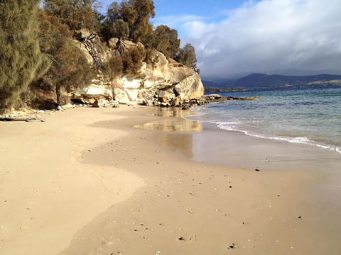 Bruny Island Escapes And Hotel Bruny - New South Wales Tourism  9