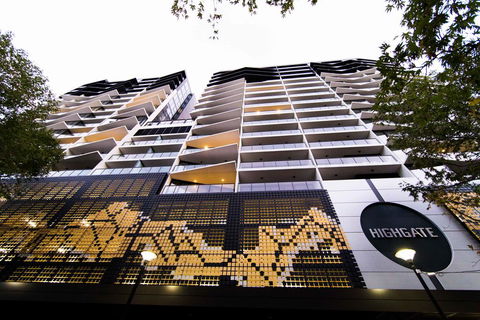 Highgate CBD Apartment - New South Wales Tourism  0