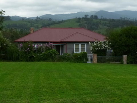 Mansfield Cottage Barrington - New South Wales Tourism  0
