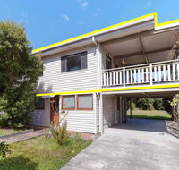 'Beach Break 1' 1/10 Lionel Street - upstairs unit with Aircon - New South Wales Tourism 