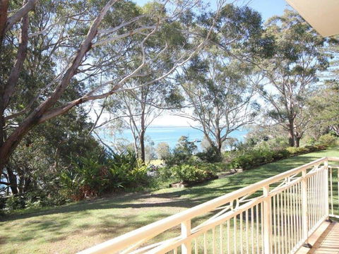 1 'Fiddlers Green' 62 Magnus Street - Ground Floor Unit Close To CBD - New South Wales Tourism  0