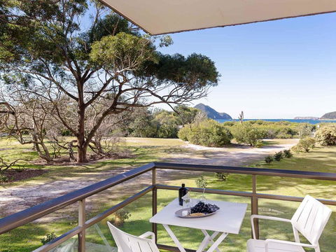 1 'Intrepid', 3 Intrepid Close - Amazing Views Of Shoal Bay, Only 100m From The Beach - New South Wales Tourism  0