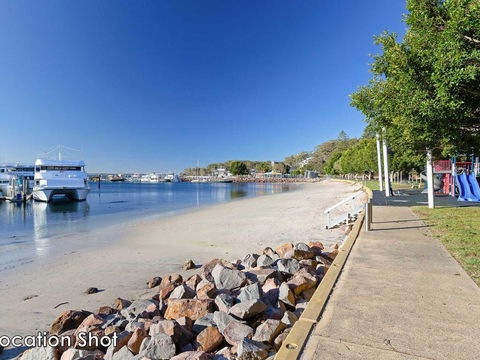 1 'Teramby Court' 104 Magnus Street - In Nelson Bay CBD - New South Wales Tourism  1