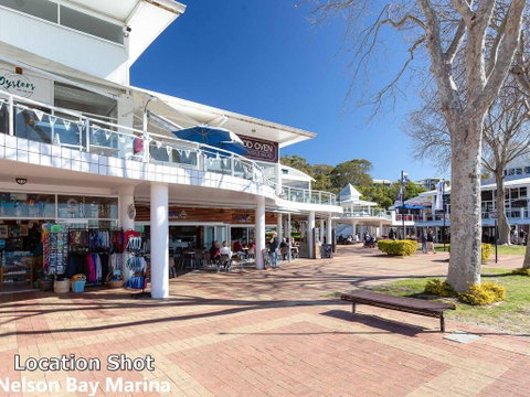 1 'Thurlow Lodge', 6 Thurlow Avenue - Air Conditioned & Pool In The Heart Of Town - New South Wales Tourism  3