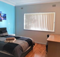 1 Double Quaint Private room near public bus transport - SHAREHOUSE - New South Wales Tourism 