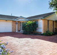 1/4 Huntly Close - New South Wales Tourism 