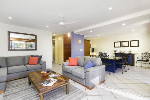 1/67 Noosa Parade - New South Wales Tourism  3