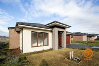 Book Cranbourne West Accommodation Vacations New South Wales Tourism New South Wales Tourism 