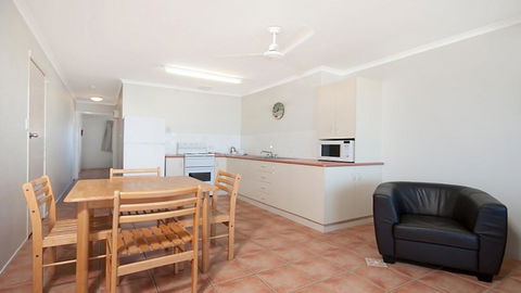 10T Beachfront Apartments - New South Wales Tourism  3