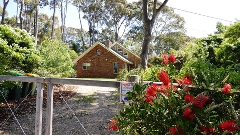 11 Barkala St. Dalmeny - New South Wales Tourism  0