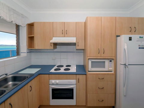 12 'Kiah', 53 Victoria Pde - Panoramic Water Views In The Heart Of Nelson Bay - New South Wales Tourism  1