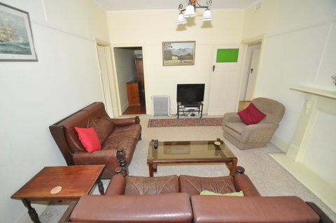 12 Bluewater Drive - New South Wales Tourism  2