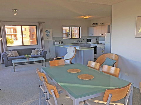 14 'Intrepid', 3 Intrepid Close - Unlimited Magnificent Water Views - New South Wales Tourism  1