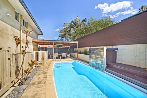 143 Matthew Flinders Drive, Port Macquarie - New South Wales Tourism  2