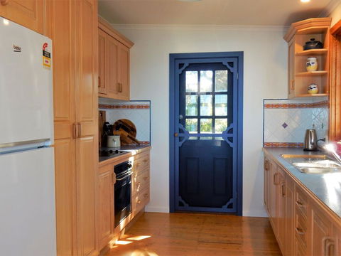 164 Mitchell Pde - Spectacular Views - New South Wales Tourism  3