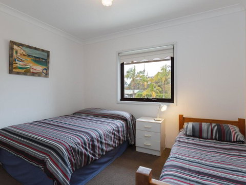 2 'Carindale', 19-23 Dowling Street - Pool, Tennis Court, Close To Town - New South Wales Tourism  2
