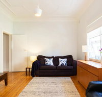 2 Bedroom Garden Apartment by Bondi Beach - New South Wales Tourism 