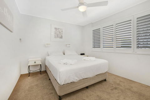 2 Bedroom Top Floor Unit - Ocean Views And Pool - New South Wales Tourism  2