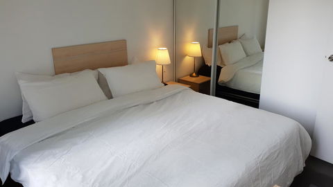 2 Bedrooms CBD FREE Tram Apartment (Melb Central, China Town, Queen Victoria Market, Melbourne University, RMIT, Etc) - New South Wales Tourism  1