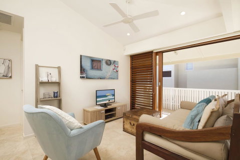 2 Hale Lani - New South Wales Tourism  0