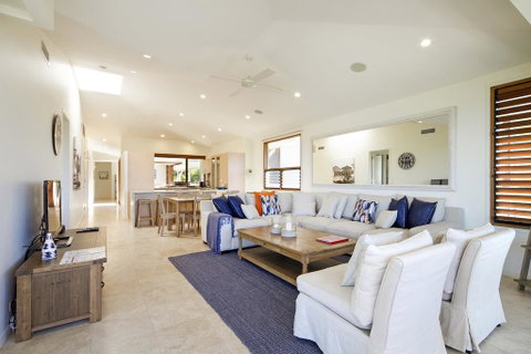 2 Hale Lani - New South Wales Tourism  3