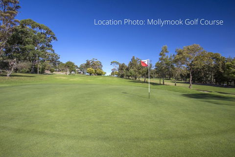 2/81 Clyde St - Villa De Golf At Mollymook - New South Wales Tourism  2