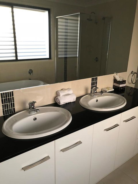 21 On Hursley Motel Apartments - New South Wales Tourism  3