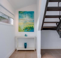 250 metres to the beach and coastal track. - New South Wales Tourism 