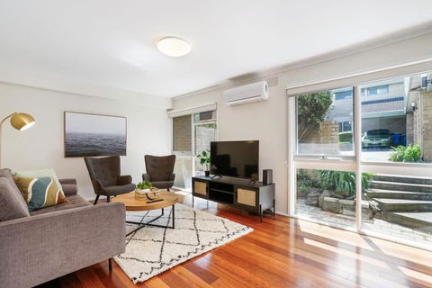 Bright & Lovely @ Balwyn Townhouse W Parking BBQ - New South Wales Tourism  0