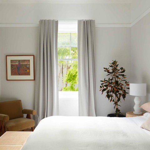 Camelia Grove Hotel - New South Wales Tourism  1