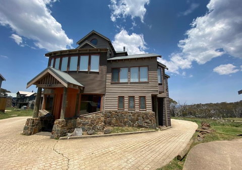 Camelot - New South Wales Tourism  1