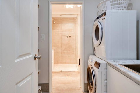 Casa Corella - New South Wales Tourism  2