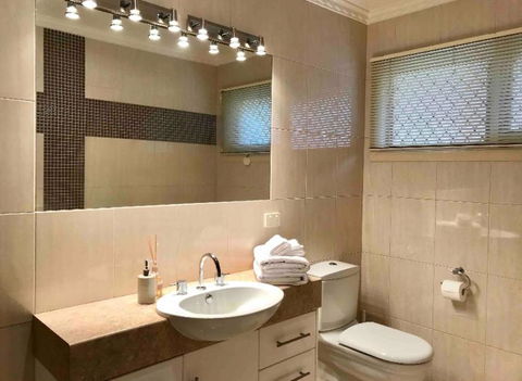 Cloud 9 Guest Suite - New South Wales Tourism  3