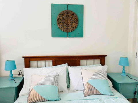 D121 Fabulous Marsh Stay - New South Wales Tourism  0