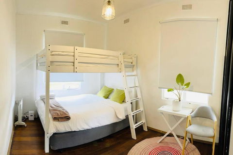 D123 Super Sun Shine Stay - New South Wales Tourism  3