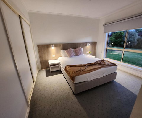Daisy Villa - New South Wales Tourism  4