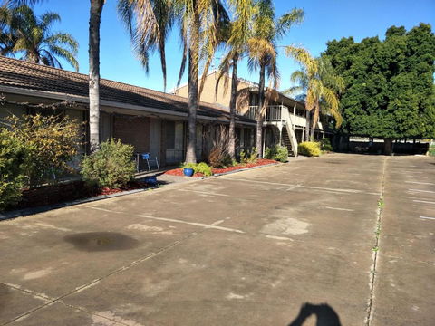 Darling Junction Motor Inn - New South Wales Tourism  1