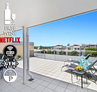 2BR Coolum Beach  Rooftop Terrace Spa Tennis Pool - New South Wales Tourism 