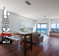 2BR Coolum Beachfront  180 Views  Wine Netflix - New South Wales Tourism 