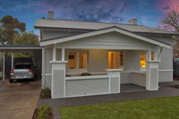 Book Colonel Light Gardens Accommodation Vacations New South Wales Tourism New South Wales Tourism 