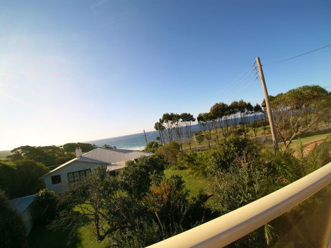 3 Bay Lane - New South Wales Tourism  1