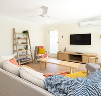 3 Bedroom Apartment Minutes from Main Beach - New South Wales Tourism 