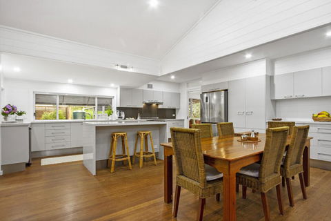 3 Macleay St, Narrawallee - New South Wales Tourism  0