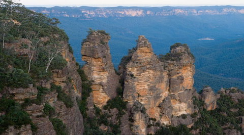 3 Sisters Blue Mountains Cottage - New South Wales Tourism  0